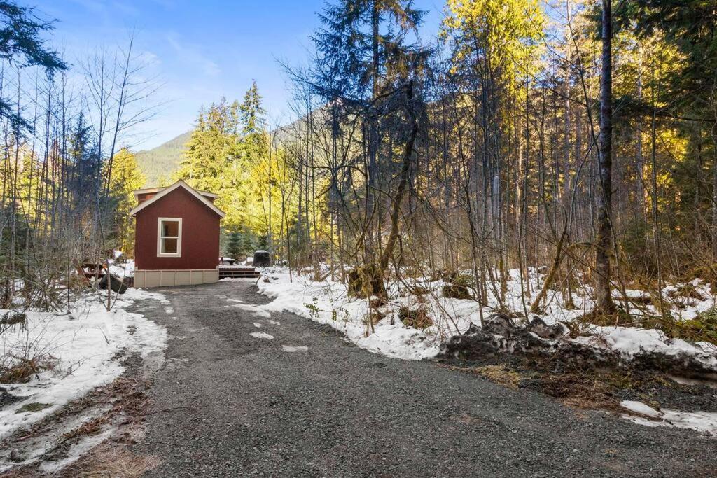 Cozy Tiny Home Steps Away From Mt. Rainier 애쉬포드 외부 사진